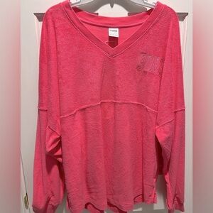 Pink campus pull over. V neck style